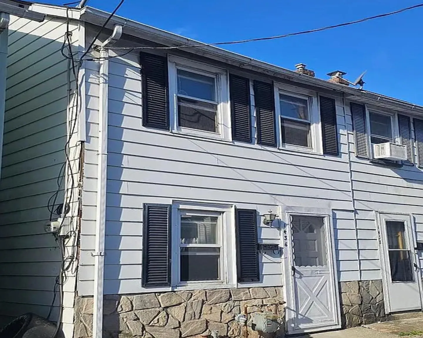 2 bed, 872 sqft, $1,500 — Photo 1
