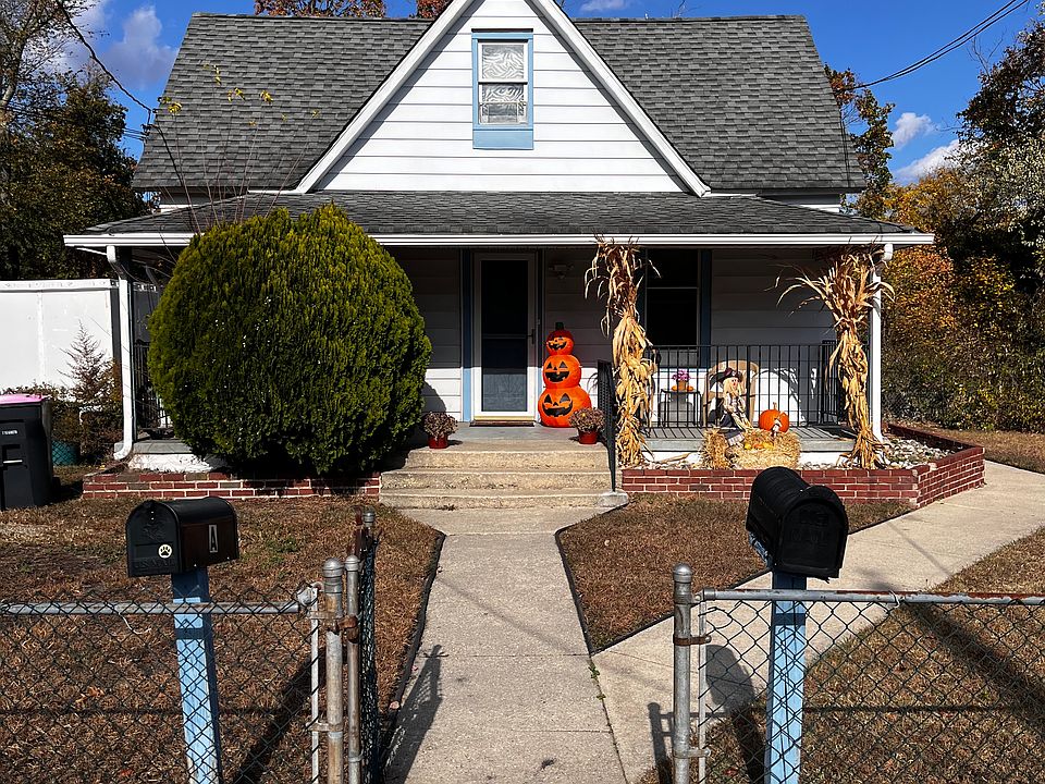 Front of Duplex