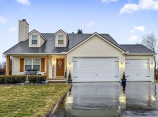 5820 Copper Ct, Grove City, OH 43123