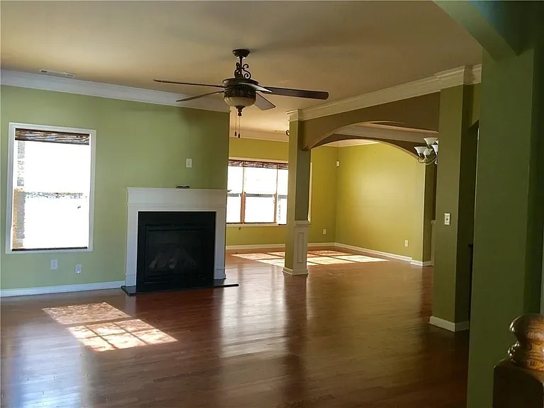 5425 Donehoo Ct — Photo 6