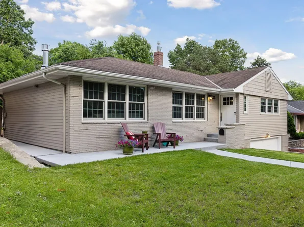 1060 Prior Ave S, Saint Paul, MN 55116