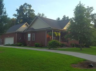 11 Cricket Hill Rd, Flintville, TN 37335