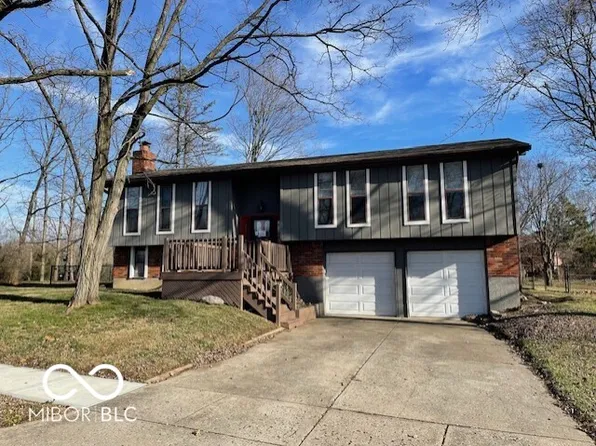 791 Shady Creek Dr, Greenwood, IN 46142