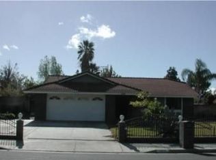 9816 Bolton Ave, Riverside, CA 92503