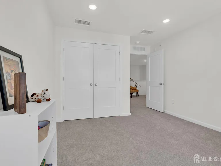731 Station Rd — Photo 28