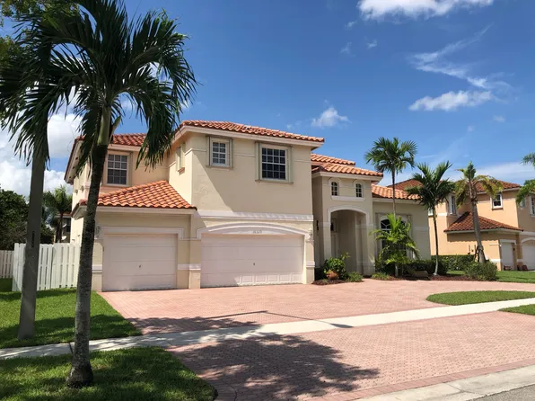 16329 NW 15th St, Pembroke Pines, FL 33026