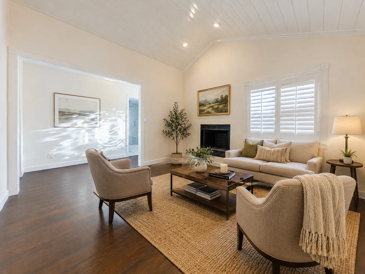 1623 N Vallejo Way — Photo 3