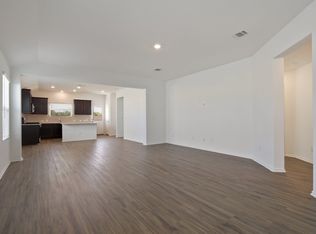 331 Madrid, Kyle, TX 78640