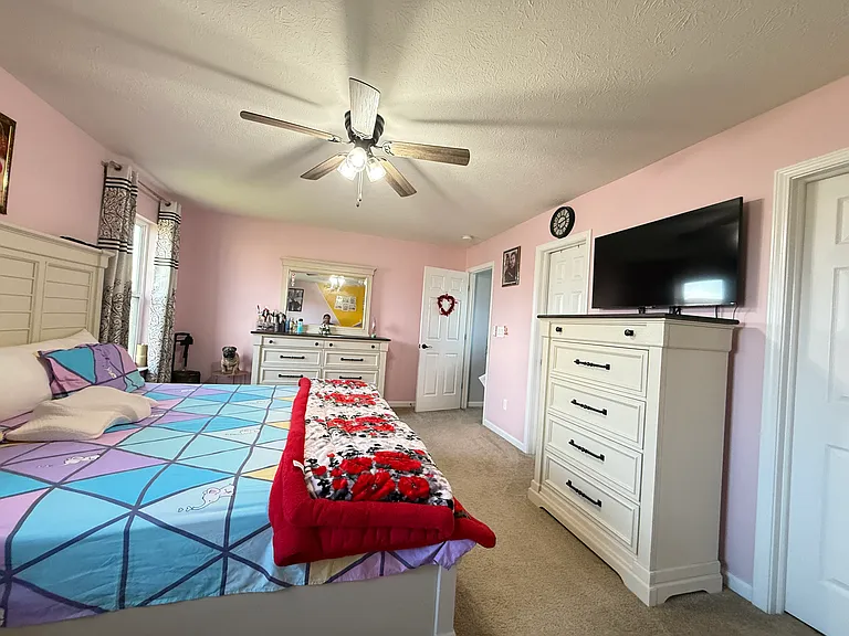 899 Briarstone Dr — Photo 17