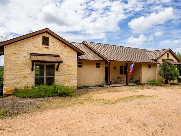 127 Robert E Lee, Hunt, TX 78024