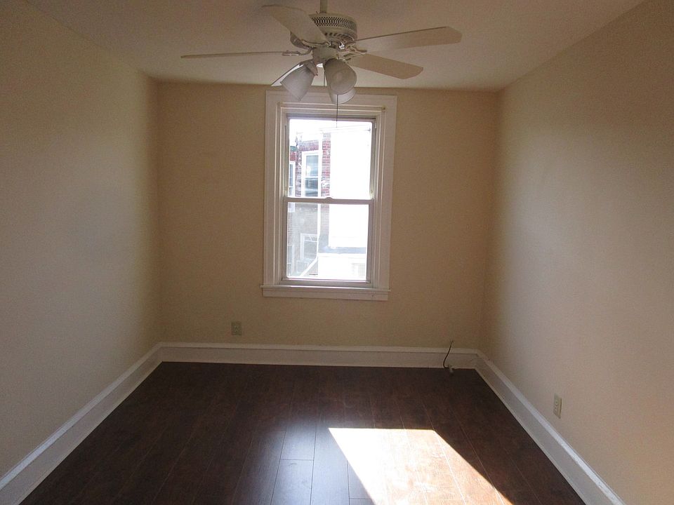 1st image of 1914 Ashley Rd