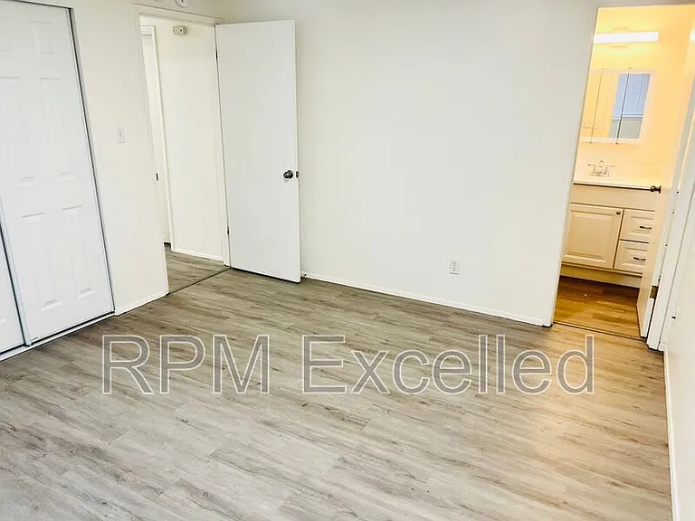 2500 S 286th Pl #A — Photo 17