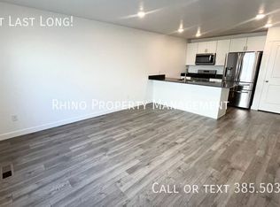 1136 E Trident Dr, Lehi, UT 84043