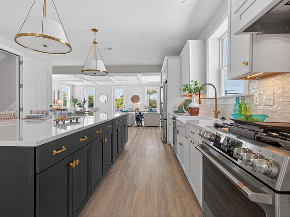 6th image of this home