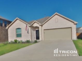 14817 Silver Blades Ct, Haslet, TX 76052