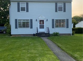 493 Shelford Rd, Rochester, NY 14609