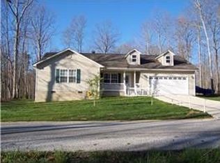 3102 Manhato Rd, Crossville, TN 38572