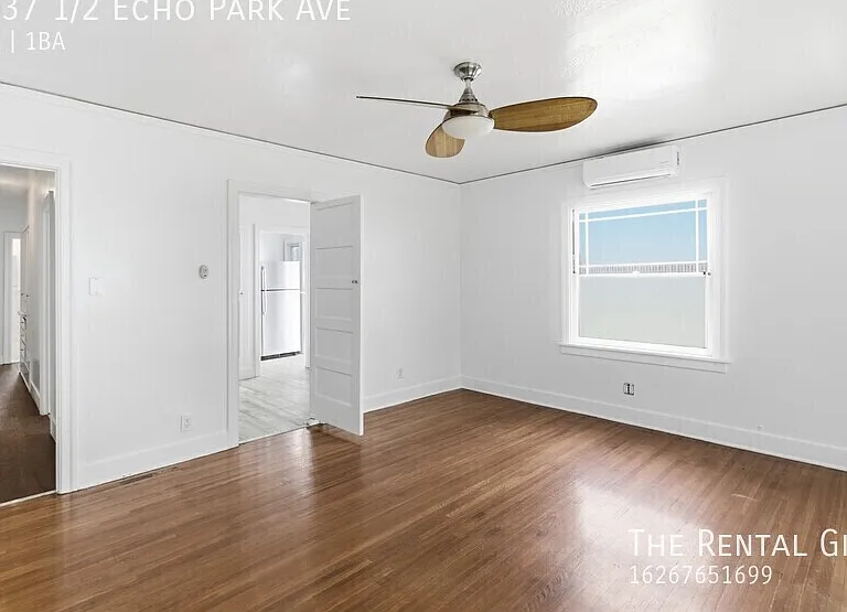 1137 1/2 Echo Park Ave — Photo 2