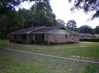 5808 Ryals St, Satsuma, AL 36572