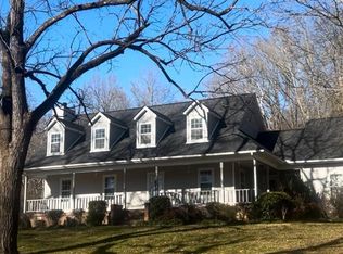 956 Briar Patch Rd, Prospect, TN 38477