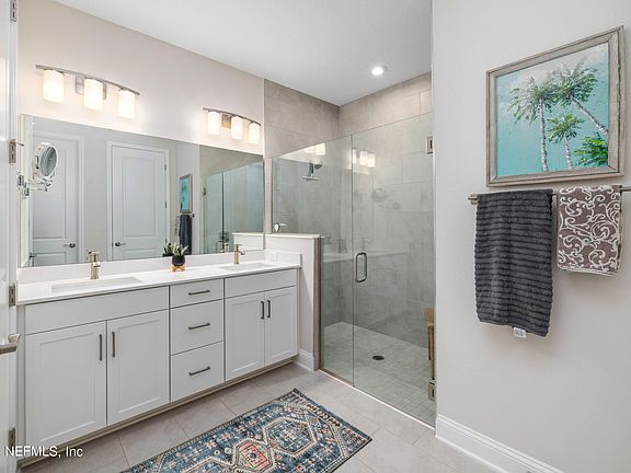 5th image of 375 LADYSLIPPER Drive