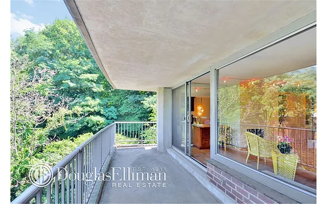 Sold by Douglas Elliman | media 31