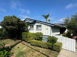 306 Dahlia Pl #A, Corona Del Mar, CA 92625