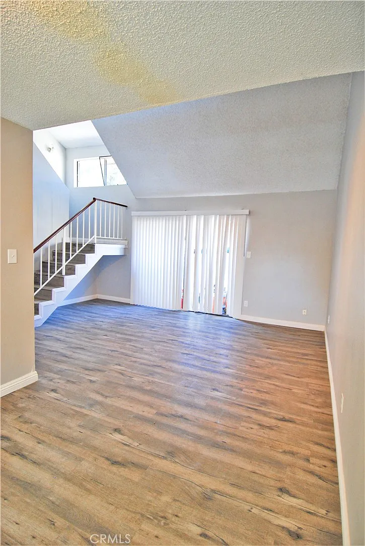 2 bed, 1163 sqft, $2,850 — Photo 3