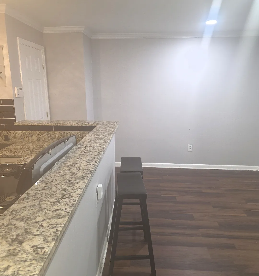 1 bed, 1800 sqft, $1,850 — Photo 1