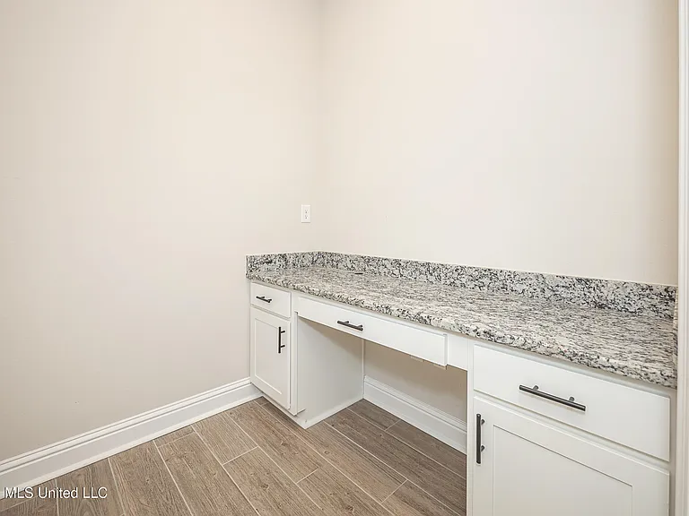 6995 Osprey Dr — Photo 45