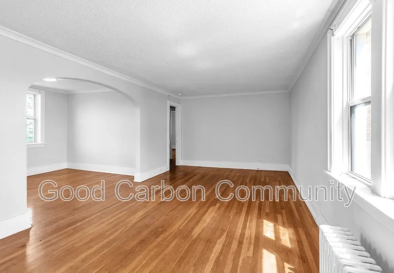 2106 Delaware Ave #10 — Photo 1