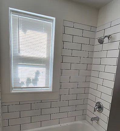 4th image of 1124 Garson Ave