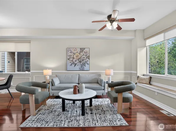 27120 105th Place SE, Kent, WA 98030