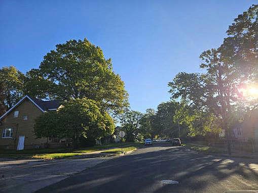 2nd image of 2314 E 24th St