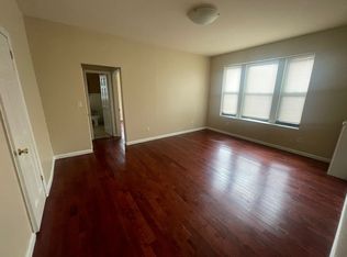 16004 Sanford Ave APT 2C, Flushing, NY 11358
