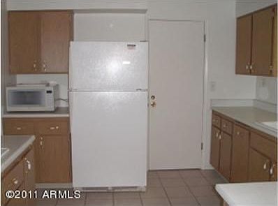3rd image of 9847 N Balboa Dr