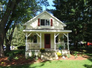 W310S187 Maple Ave, Waukesha, WI