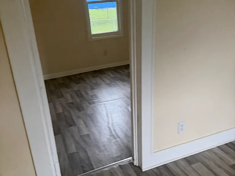 2927 Fairview St — Photo 17