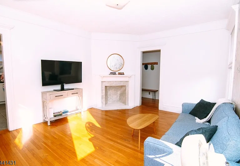306 Springfield Ave #1 — Photo 5