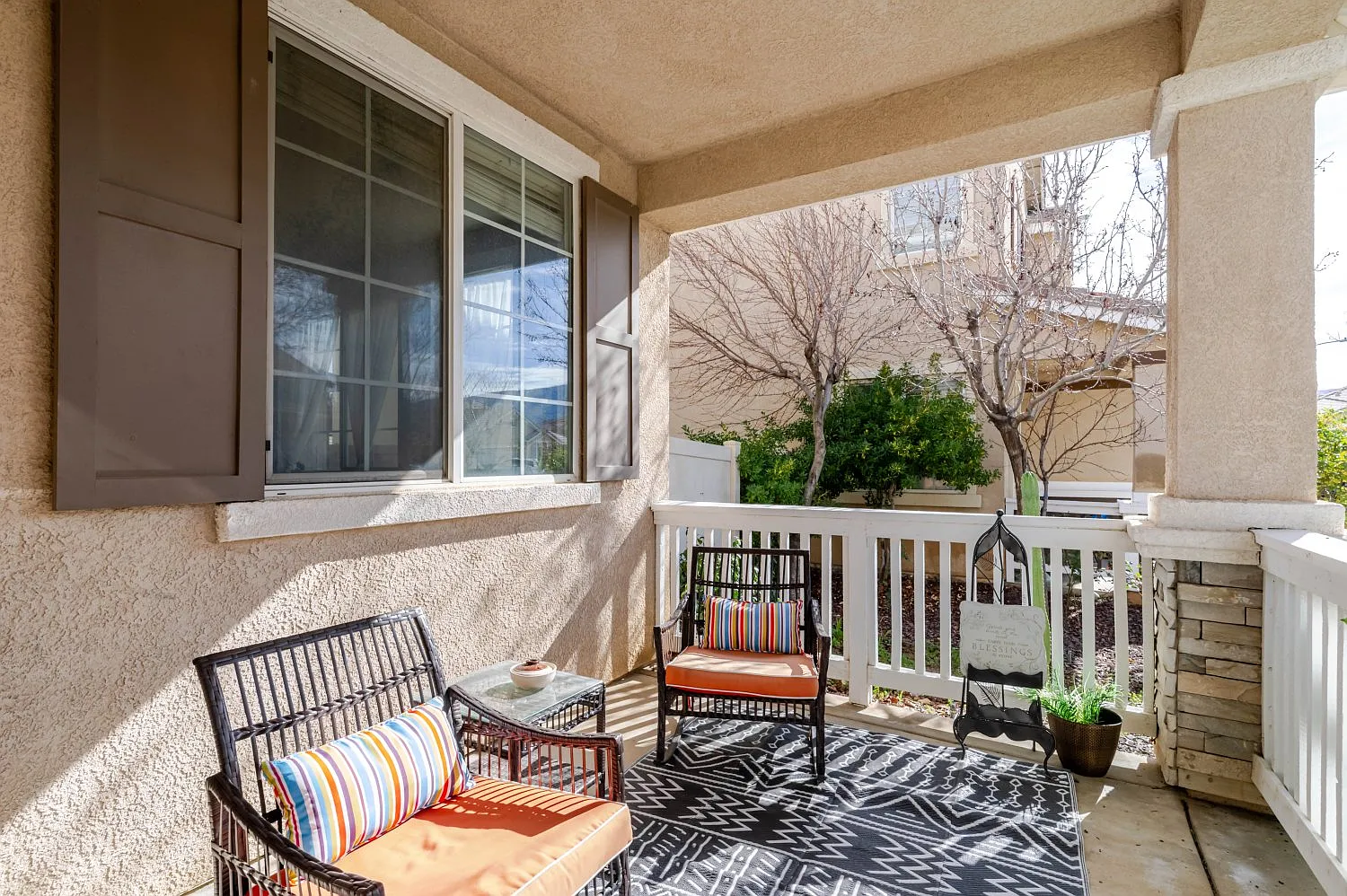 5 bed, 4088 sqft, $5,000 — Photo 3