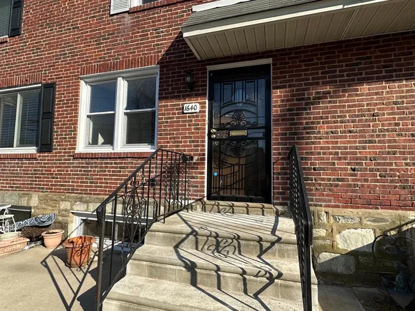 1640 Ivy Hill Rd, Philadelphia, PA 19150