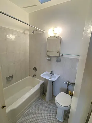 Rented by Guidance Realty Corp. | media 20