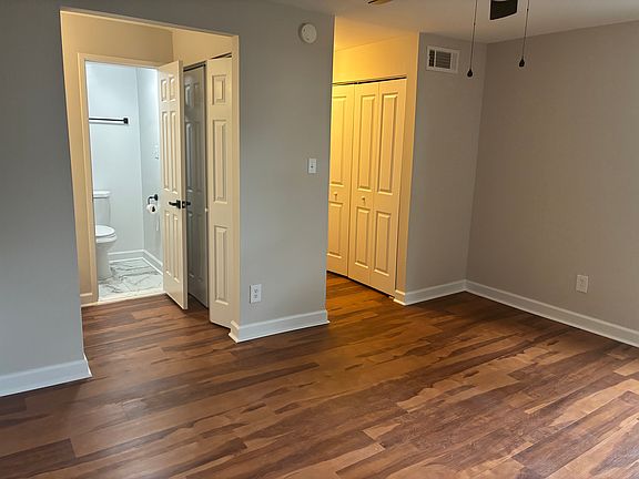 5th image of 124 Duvall Ln APT 204