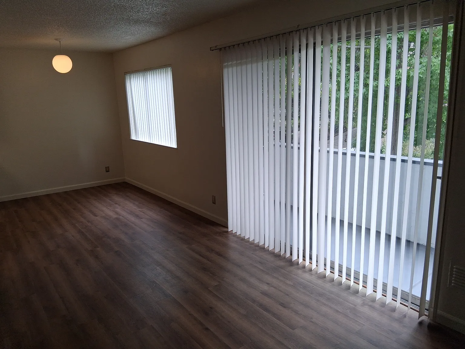 1 bed, 650 sqft, $2,300 — Photo 3