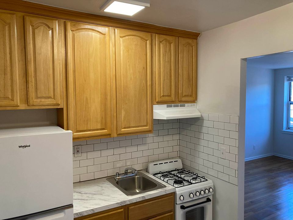 2nd image of 84-35 Lander St #3K