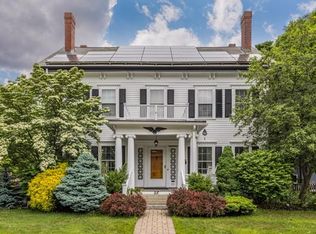 25 Youle St, Melrose, MA 02176