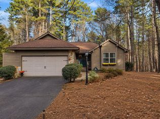 11 Pine Garden Way Dr, Salem, SC 29676