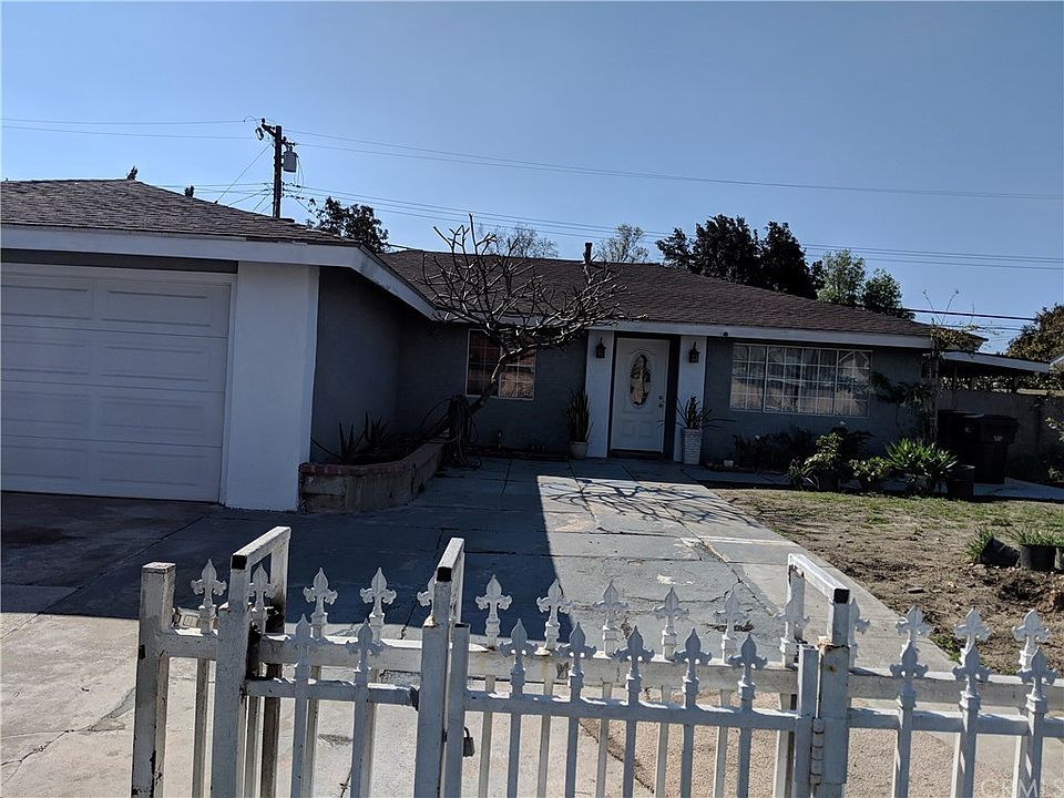 1st image of 2902 W McFadden Ave