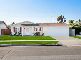 19401 Waterbury Ln, Huntington Beach, CA 92646