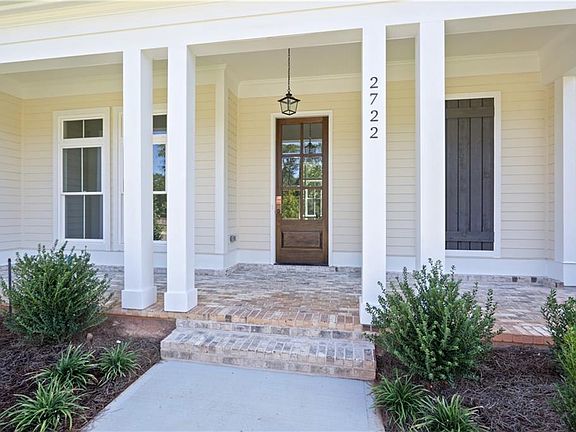 4th image of 2722 Ellery Way NE